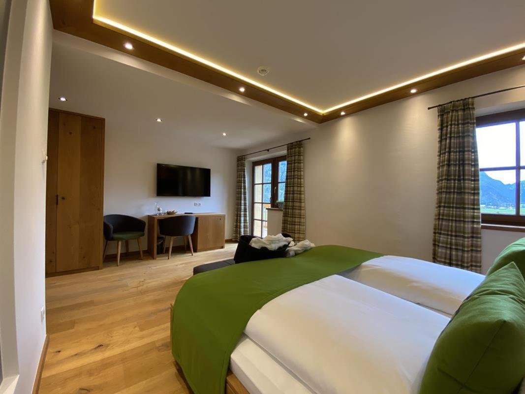 Hotel-Garni "Das Seebichl" Ахенкірх Номер фото